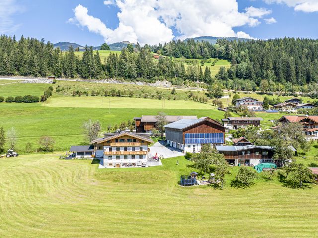 Unterhof