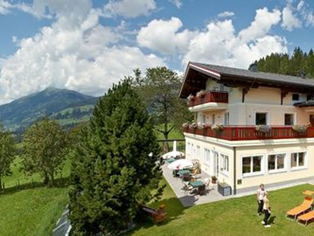 Alpenhof Apartments